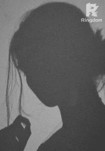 KETIKA ISTRIKU HANYA SEORANG IBU RUMAH TANGGA