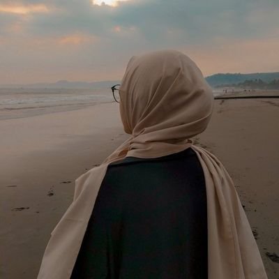 author-avatar